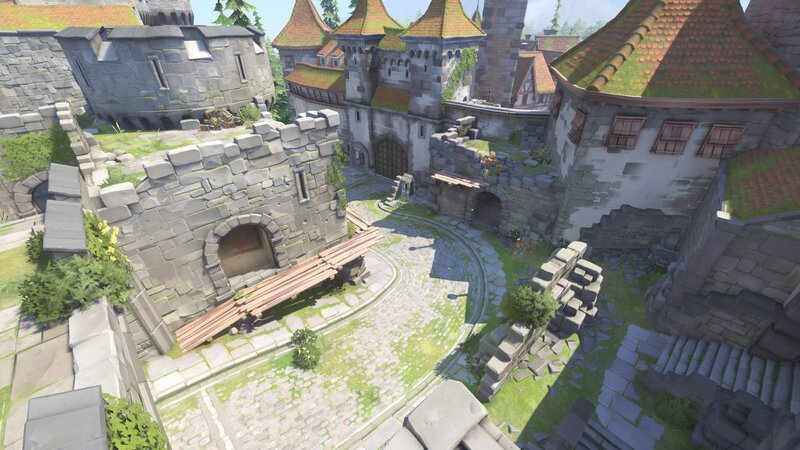 Castle Courtyard — Gray