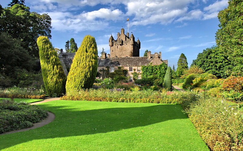 Castle in Garden — Green, Serene, Afternoon