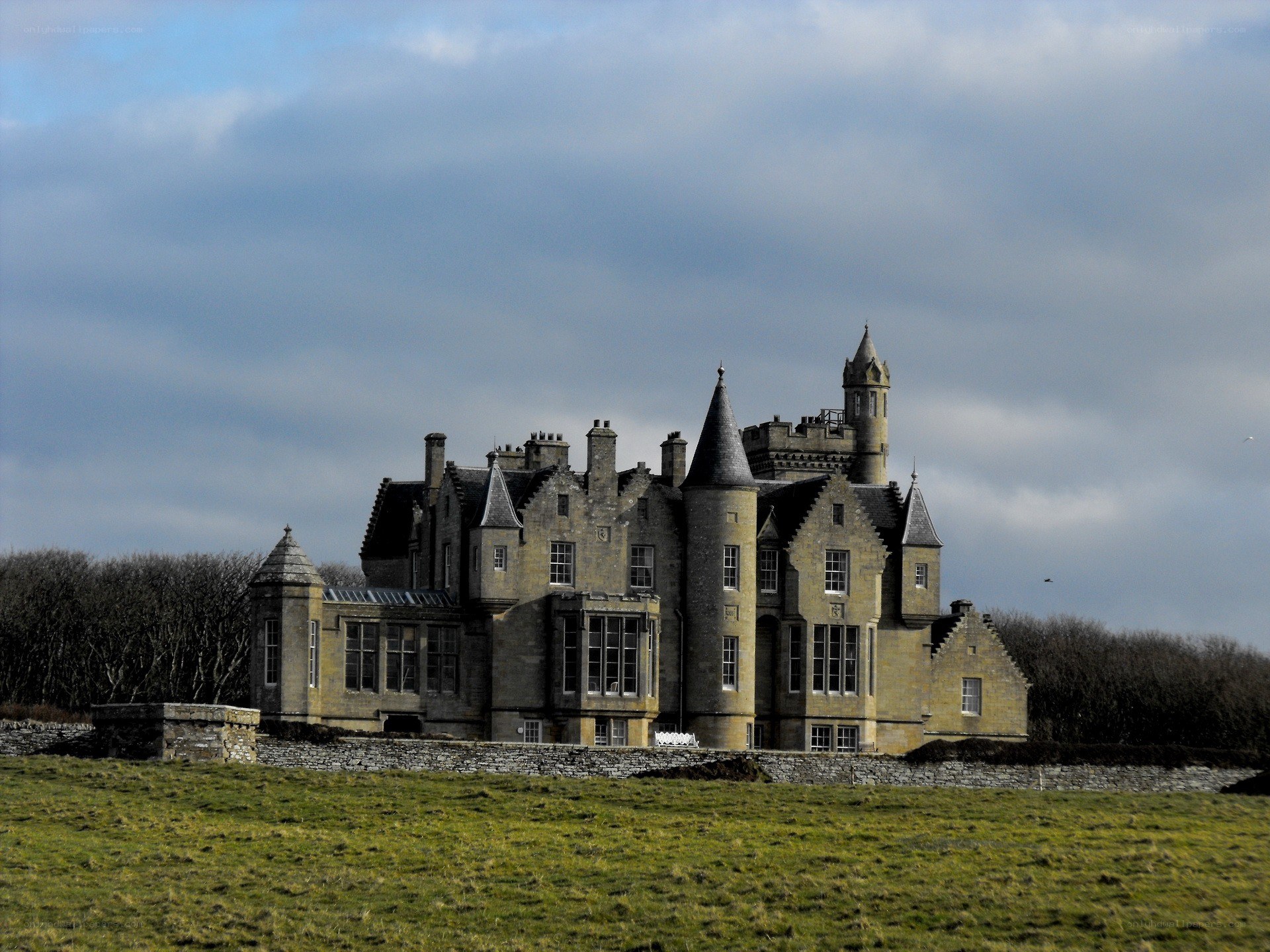 castle on a cloudy day