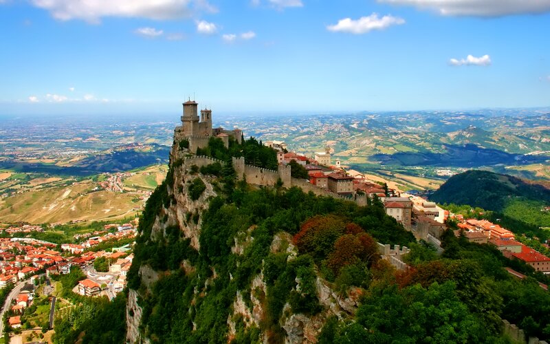 Castle on a Hilltop — Green