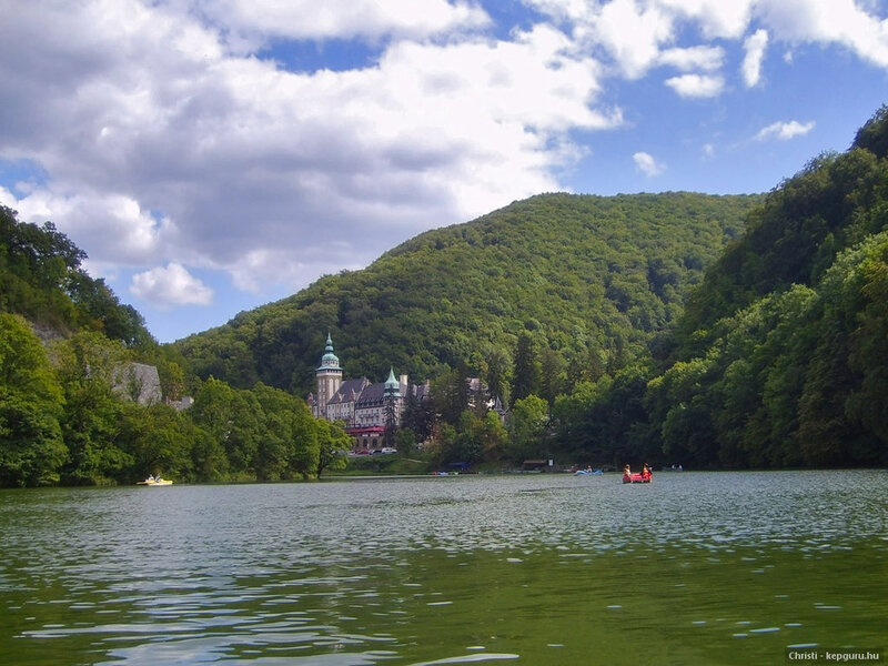 Castle on a Lake — Green