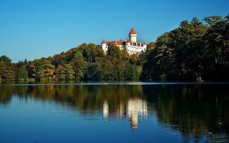 castle on a lake