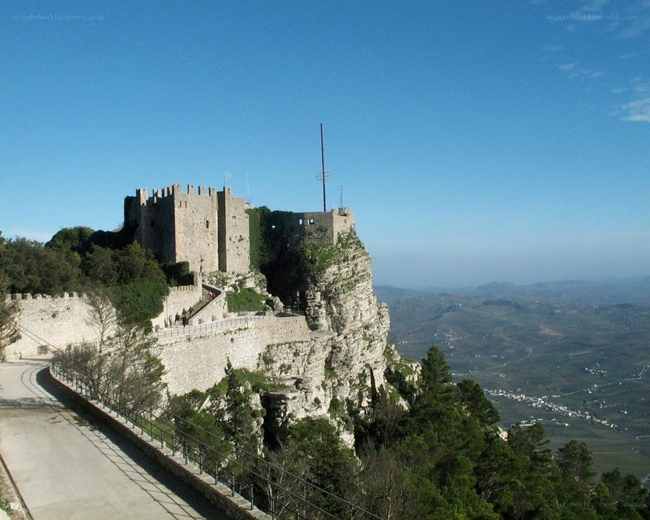 Castle on a rocky cliff