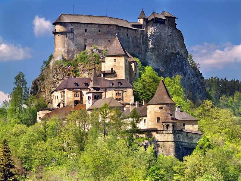 Castle on a Rocky Cliff — Green, Serene