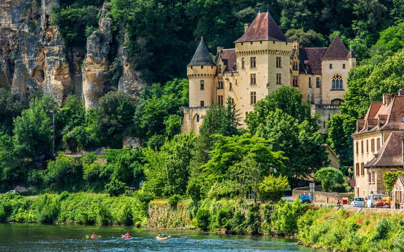 Castle on Riverbank — Green, Serene