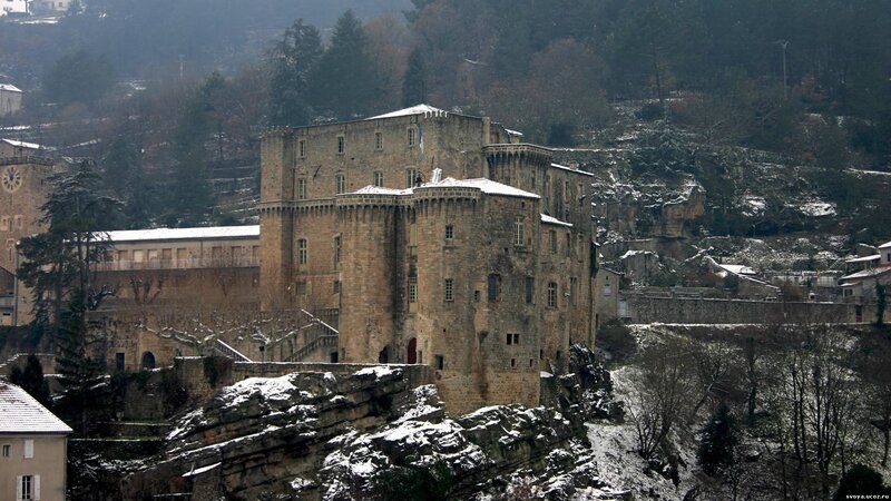 Castle on Snowy Hill — Gray, Cold