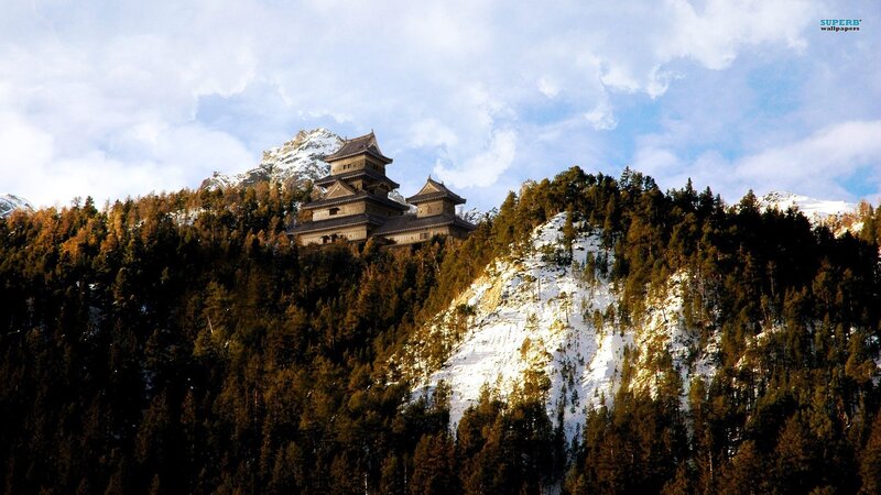 Castle on Snowy Mountain