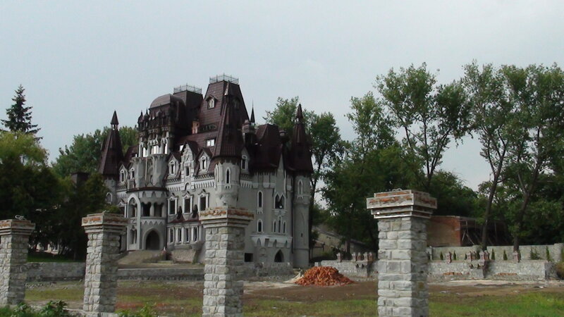 castle under construction