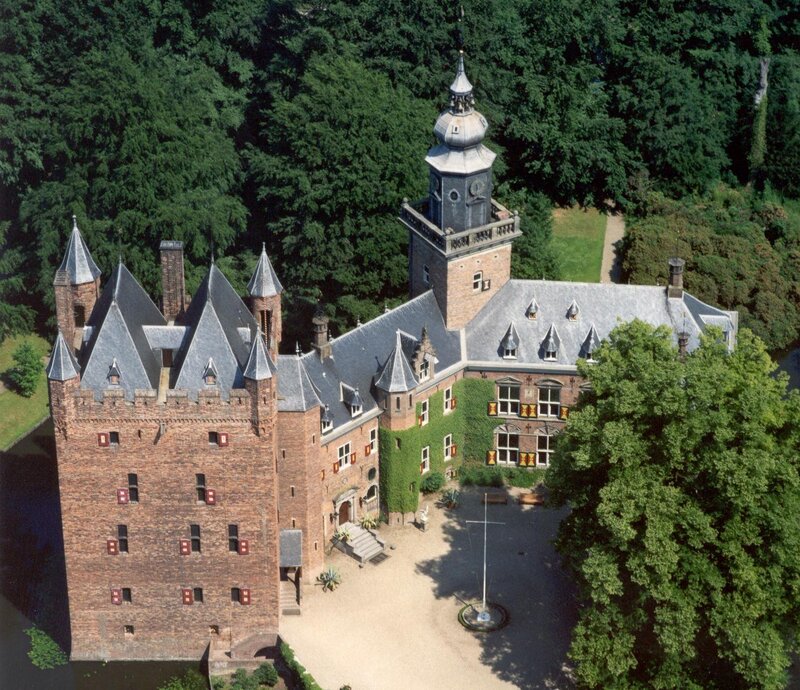 Castle with Courtyard