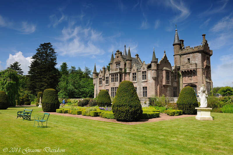 Castle with Gardens — Green