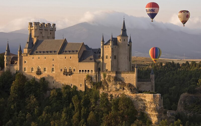 Castle with Hot Air Balloons — Beige, Serene