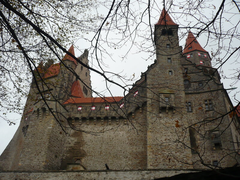 Castle with Red Roofs — Gray