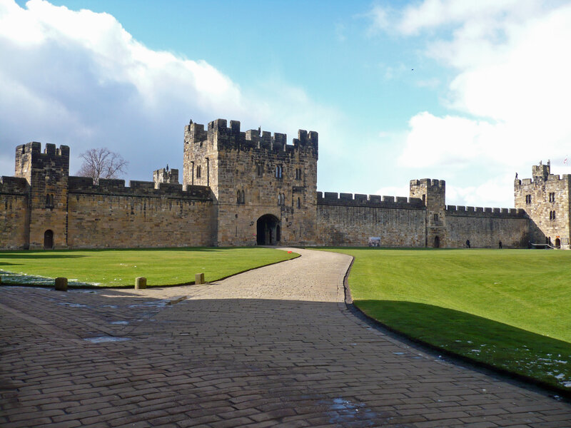 Castle with Stone Walls — Green