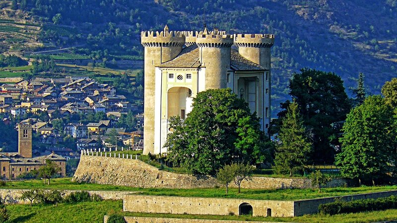 Castle with Towers — Green, Serene, Afternoon