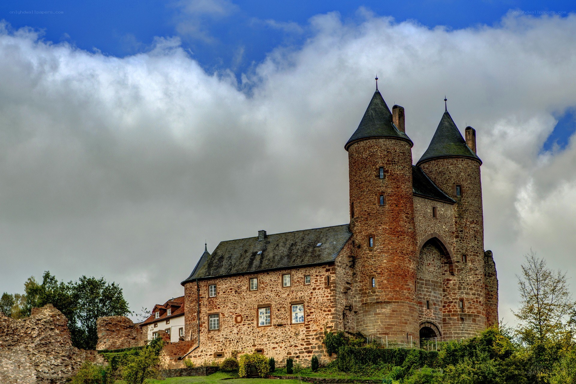 castle with twin towers