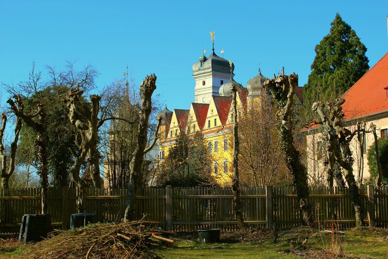 Castle with yellow facade