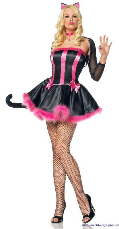 cat costume woman