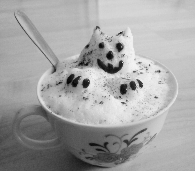 Cat-shaped Foam Art