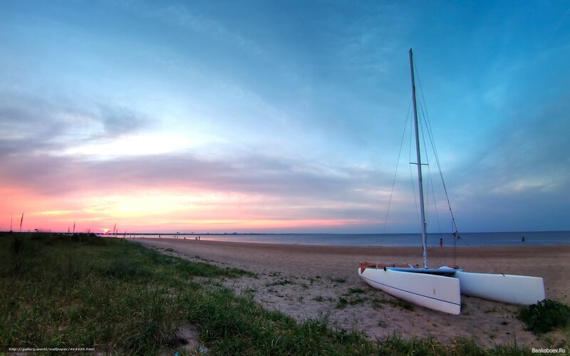 Catamaran on Beach — Blue, Serene
