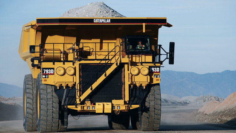Caterpillar 793D Dump Truck — Yellow