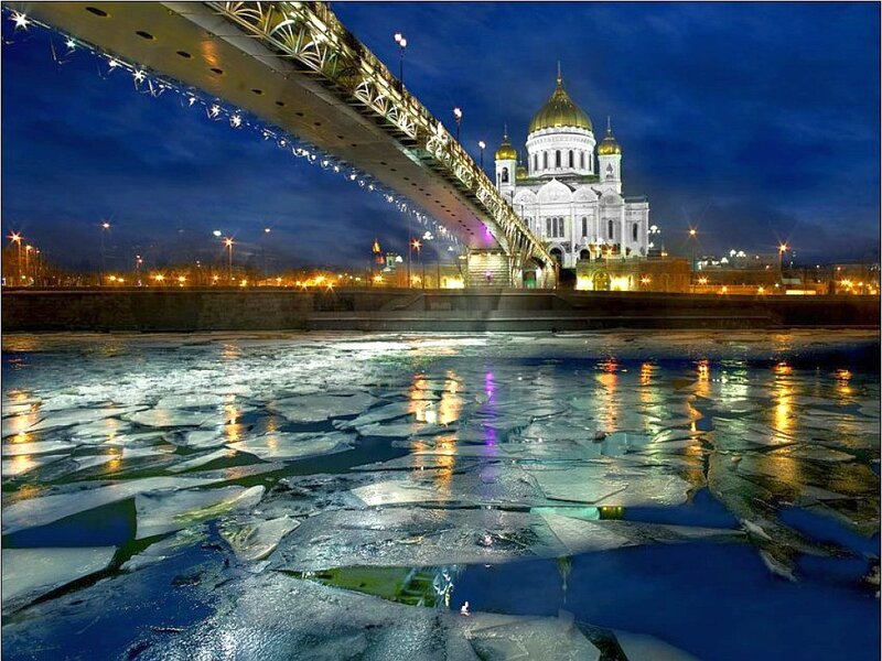 Cathedral and Bridge at Night — Blue