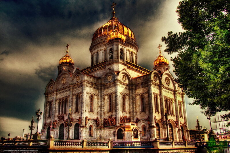Cathedral with Golden Domes — Gray