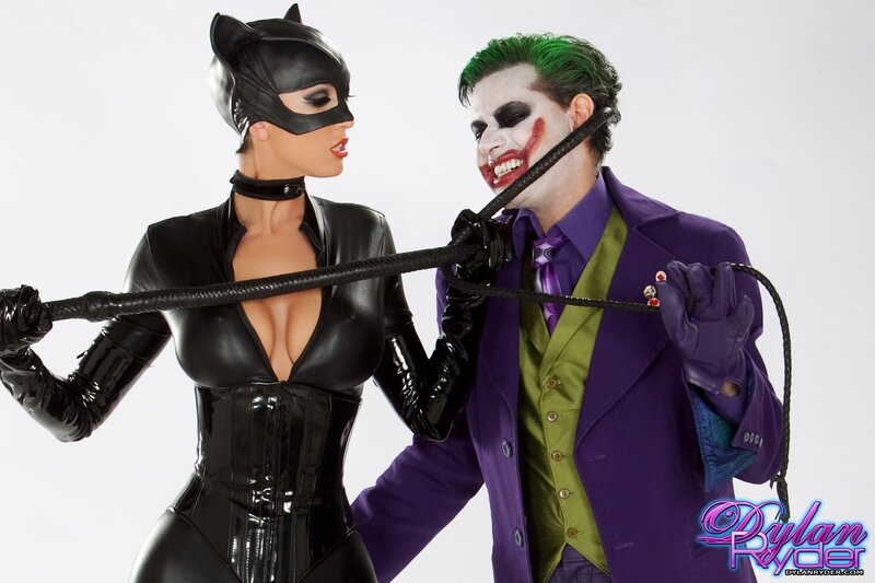Catwoman and Joker cosplay