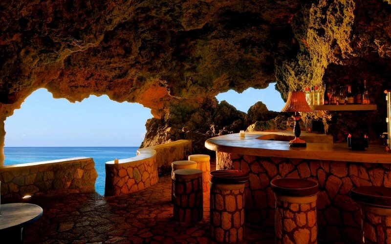 Cave Bar with Ocean View