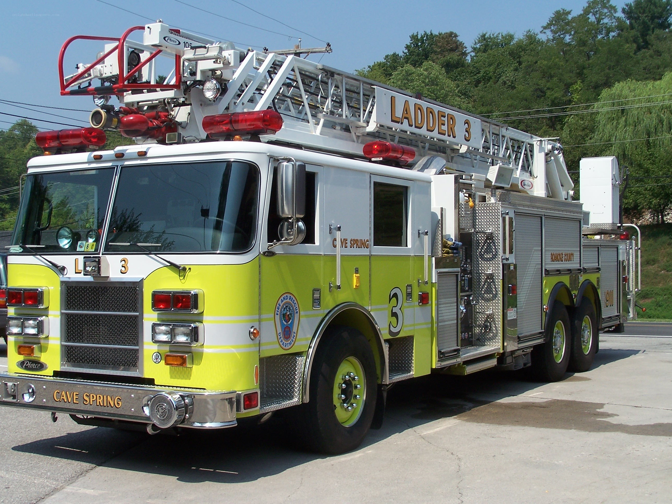 Cave Spring Ladder 3 fire truck