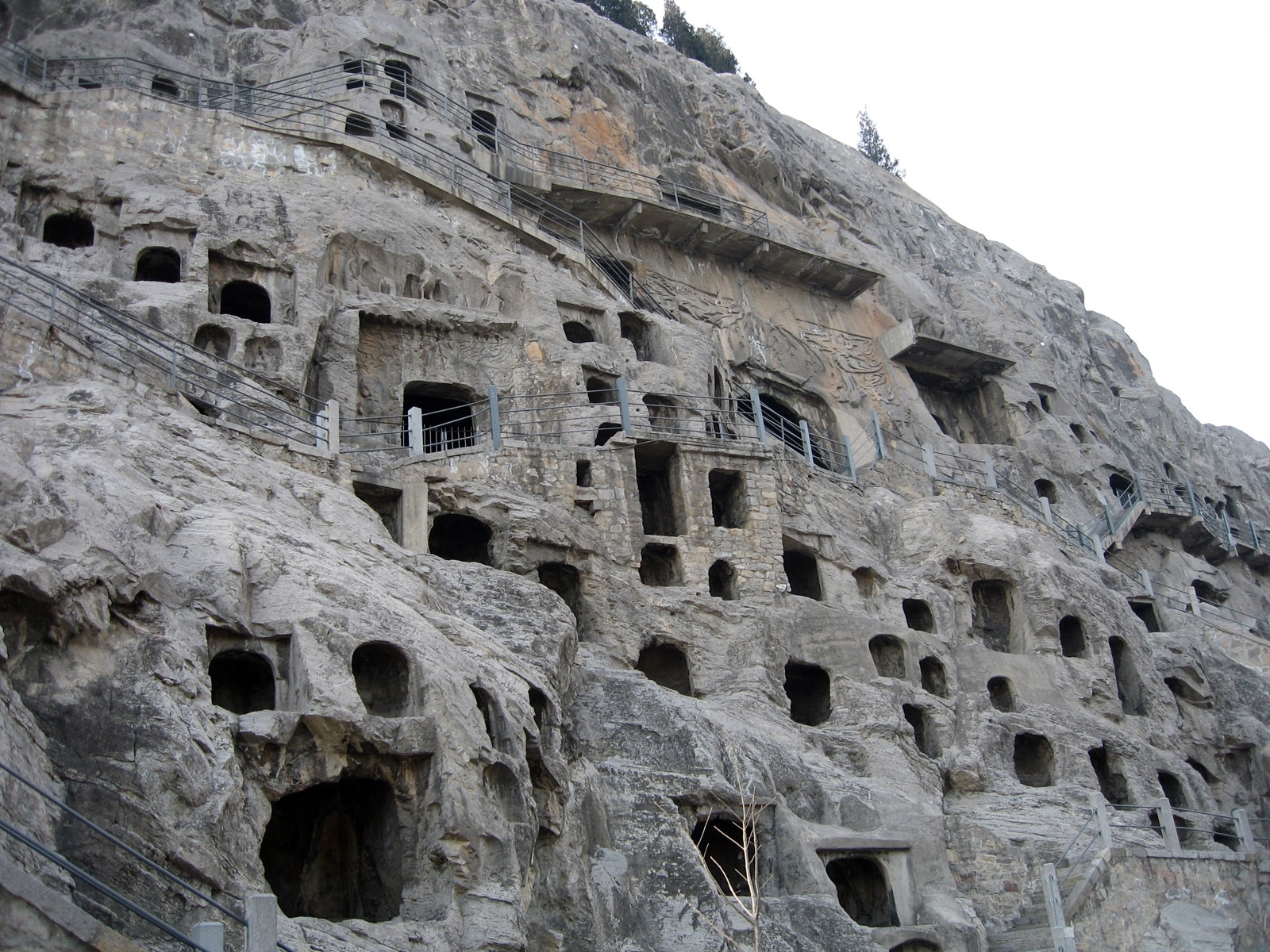 Cave temples at Longmen Grottoes