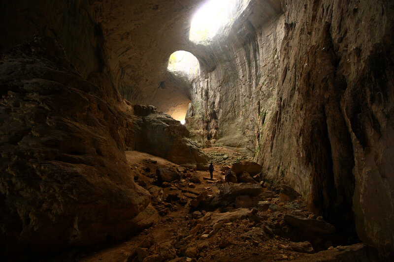 Cave with natural skylight