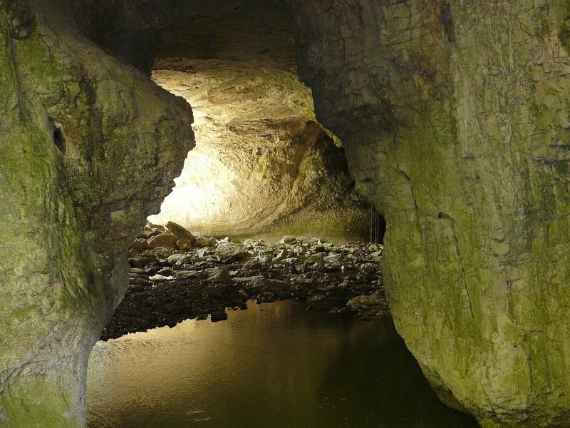 Cave with Underground River — Green