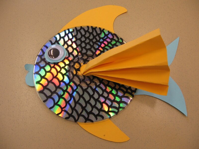 CD fish craft project