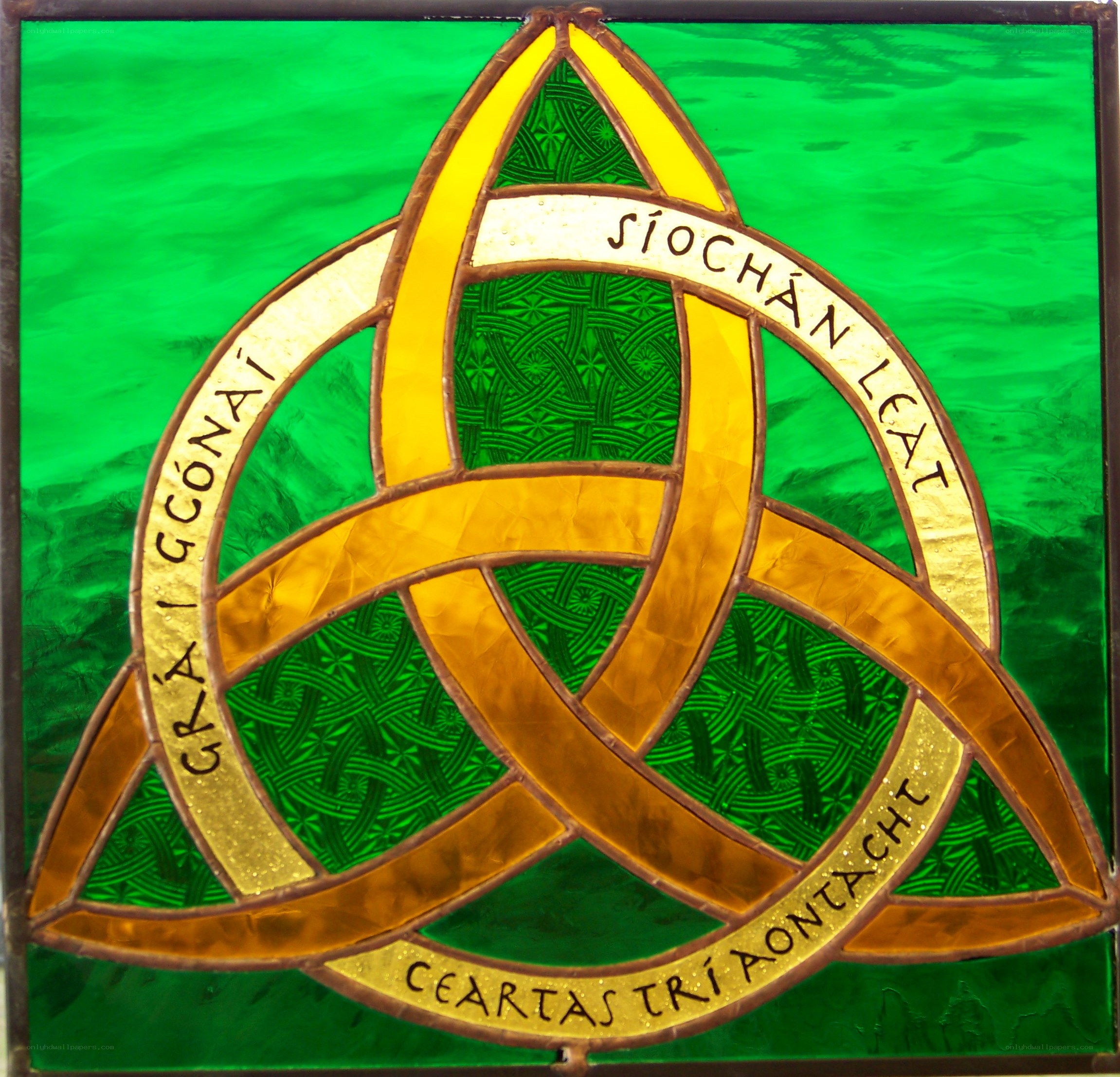 Celtic knot stained glass