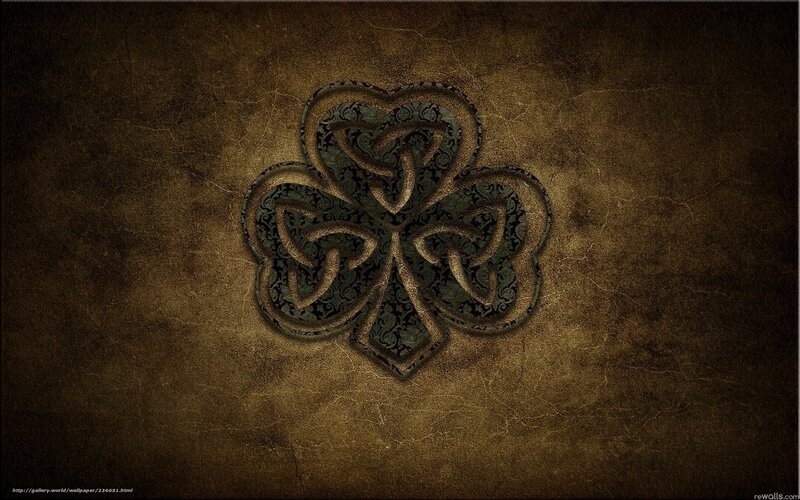 Celtic shamrock design