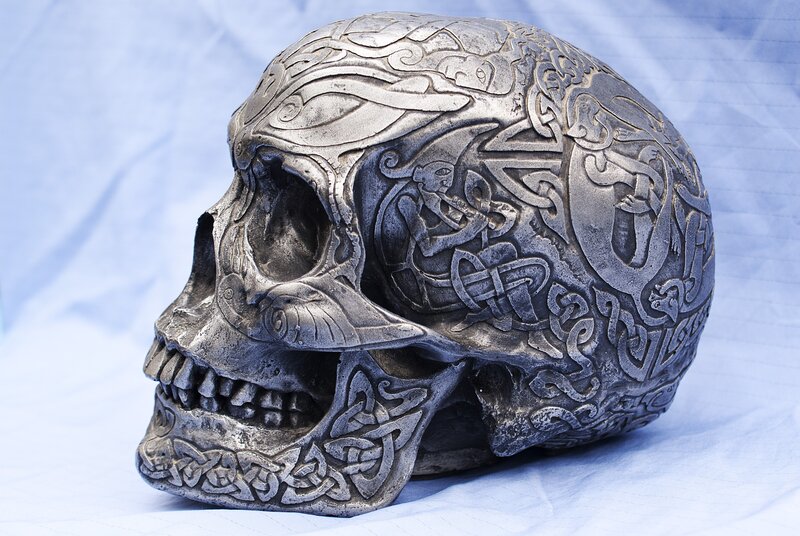 Celtic skull sculpture