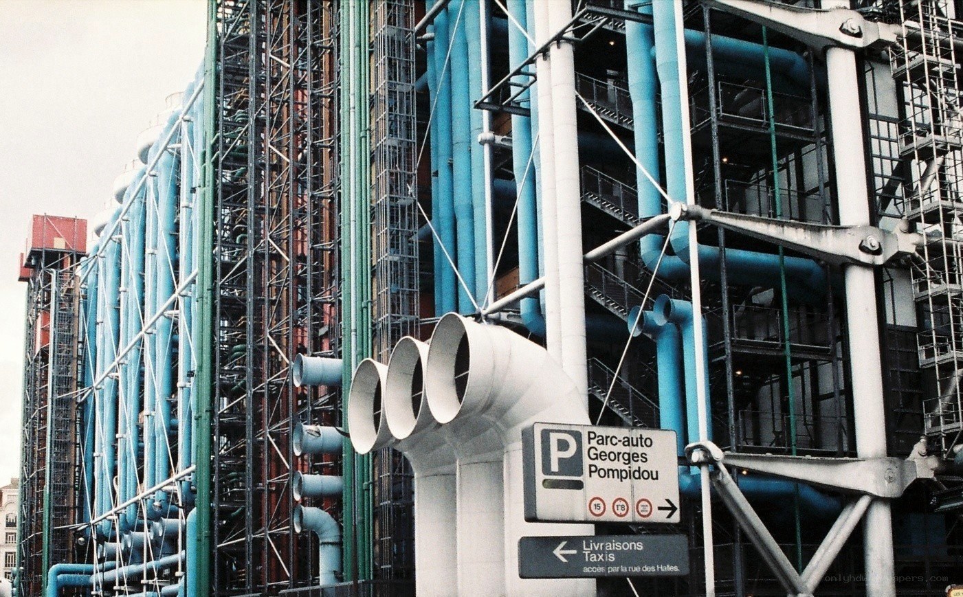 Centre Pompidou exterior