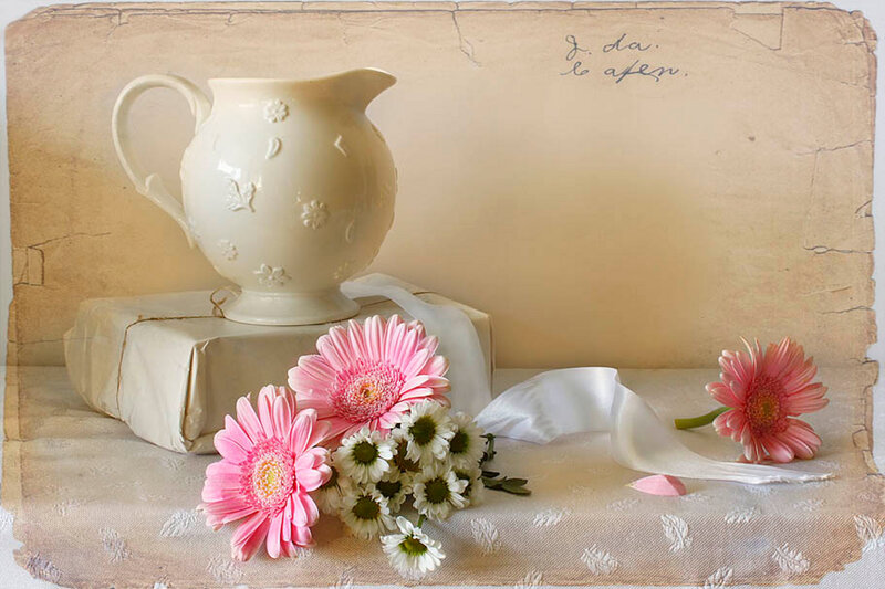 Ceramic Pitcher with Flowers — Pink