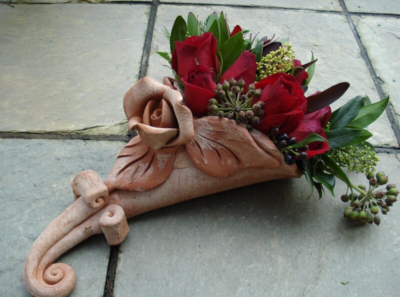 ceramic rose bouquet holder