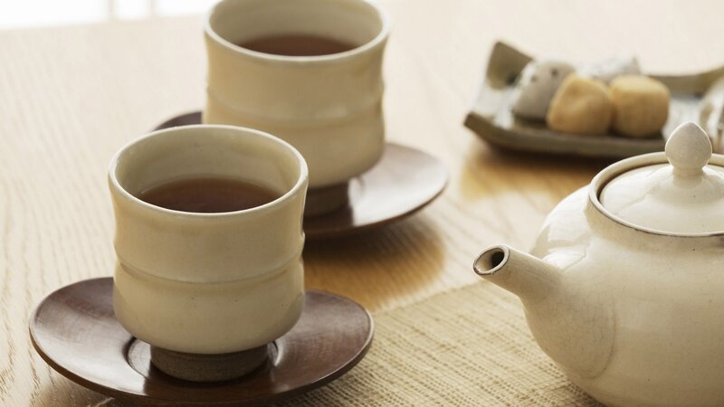 Ceramic Tea Set — Beige