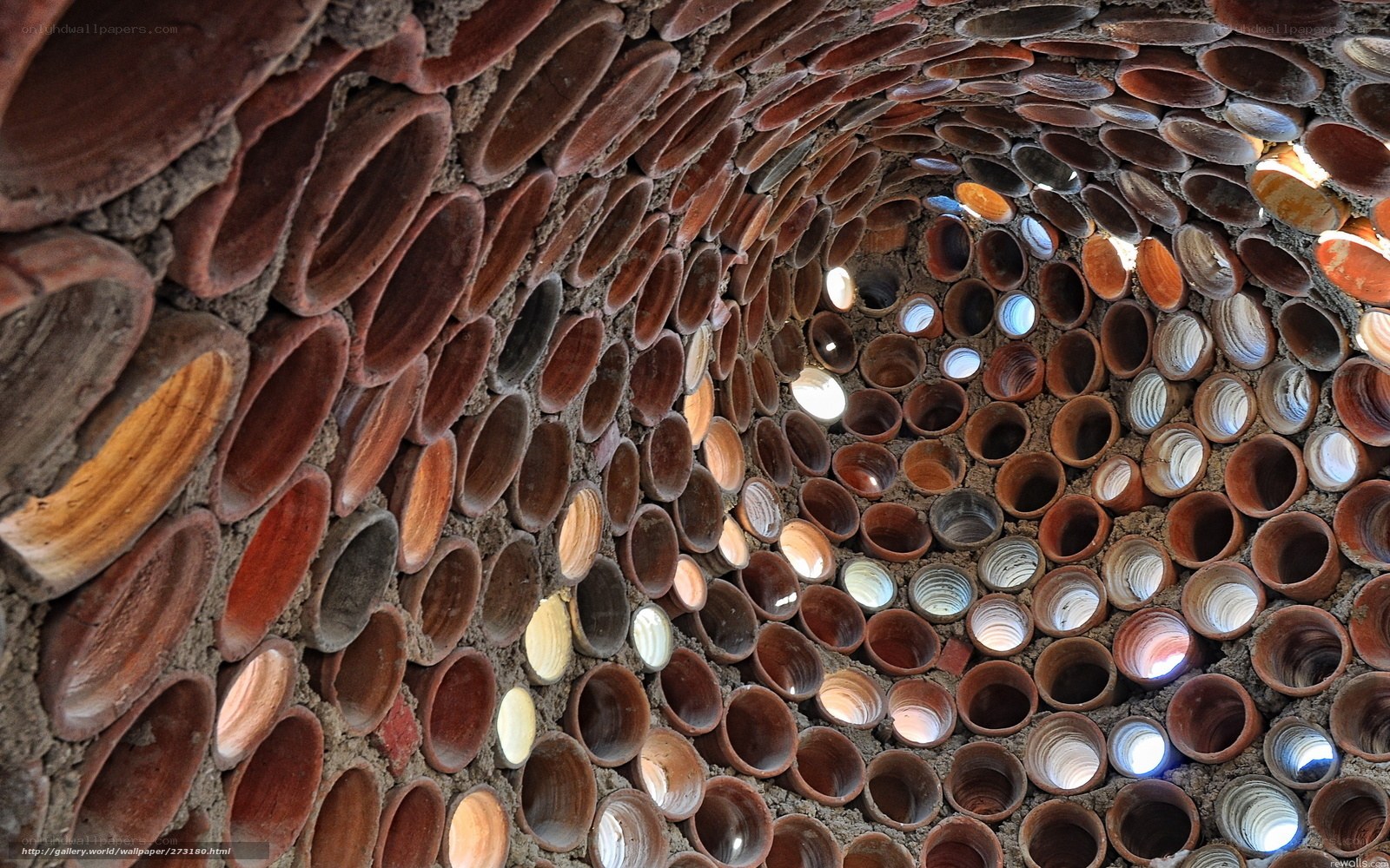 ceramic tube tunnel interior