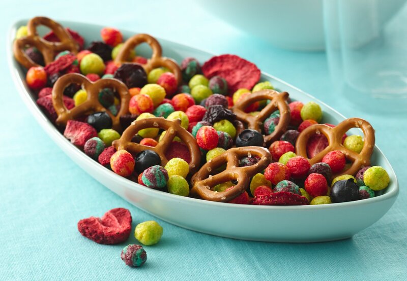 Cereal and Pretzel Mix