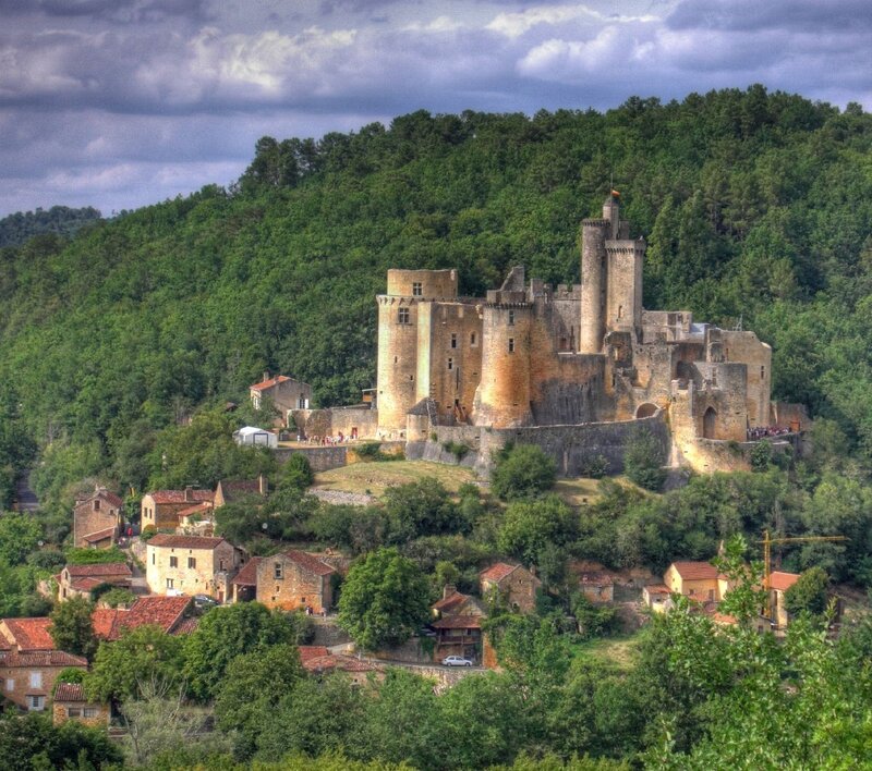 Château de Castelnaud on a cloudy day