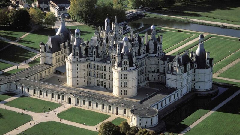 Château de Chambord aerial view