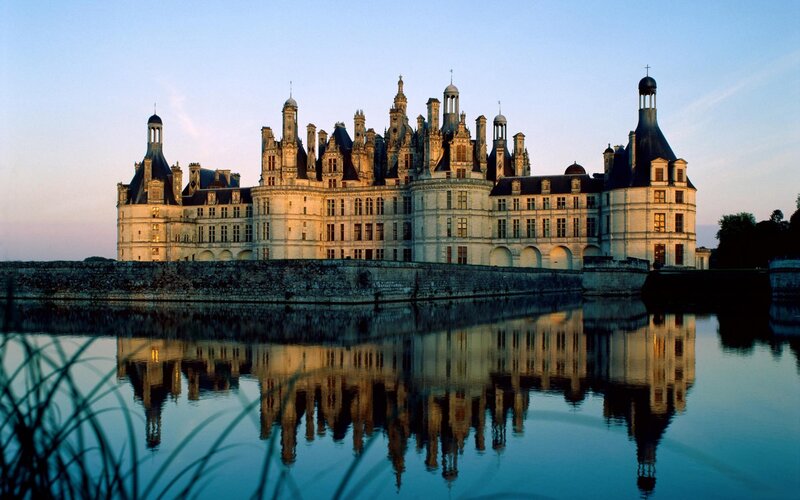Château de Chambord at dusk
