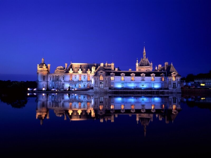 Château de Chambord at night