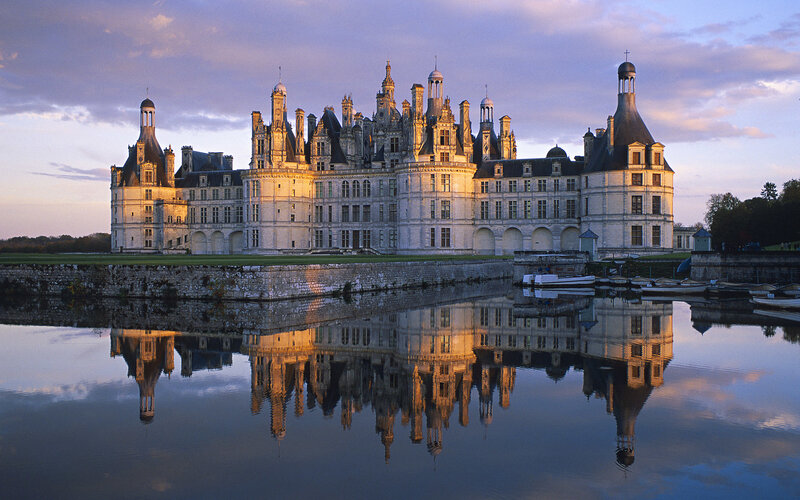 Château de Chambord at sunset