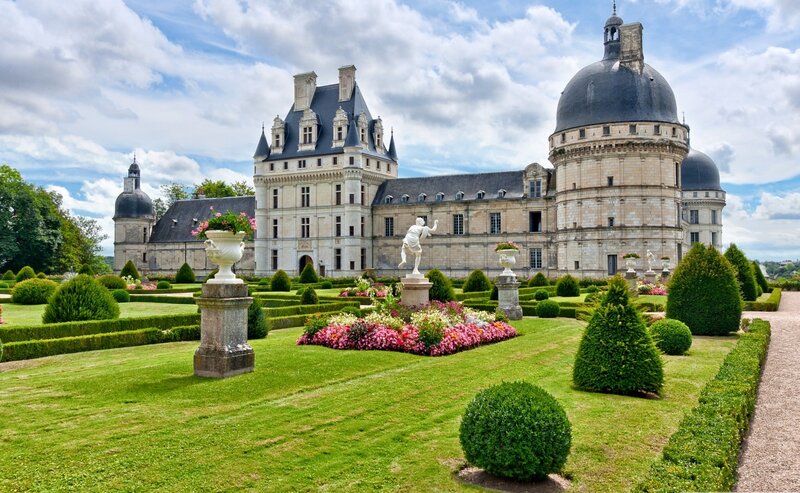 Château De Chambord — Green, Serene, Afternoon, Photograph, Statue