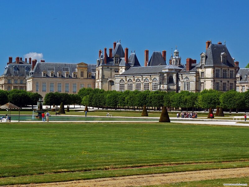 Château De Chantilly — Green