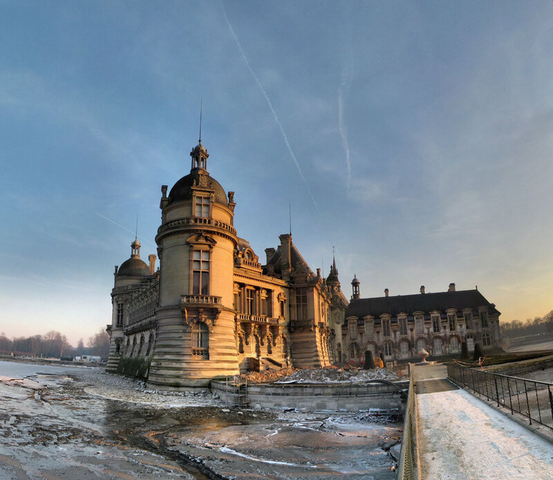 Château de Chantilly in winter